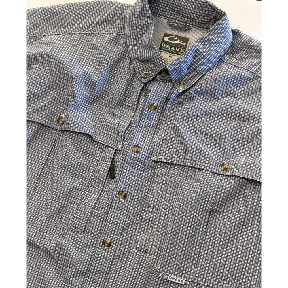 Drake Men Blue Plaid Cotton Blend Fishing Shirt Large Short Sleeve Vented Size M